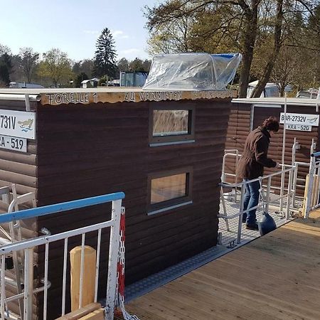 Hausboot Krakow Am See Forelle 1 Und 2 Екстериор снимка
